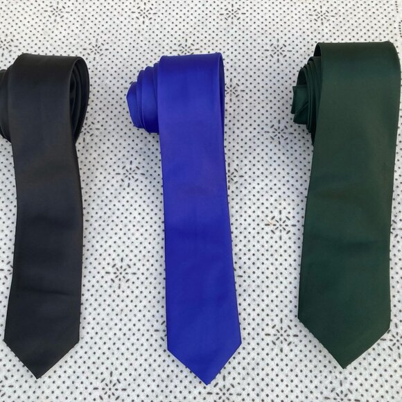 Men Slim Silk Ties Black, Dark Green and Royal Blue skinny Party Wedding Necktie - Picture 4 of 5